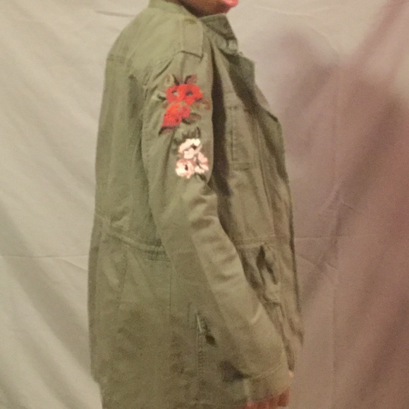 Green jacket - Picture 3 of 6